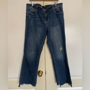 Kut from the Kloth women’s ankle jeans. Size 16, 27” inseam.